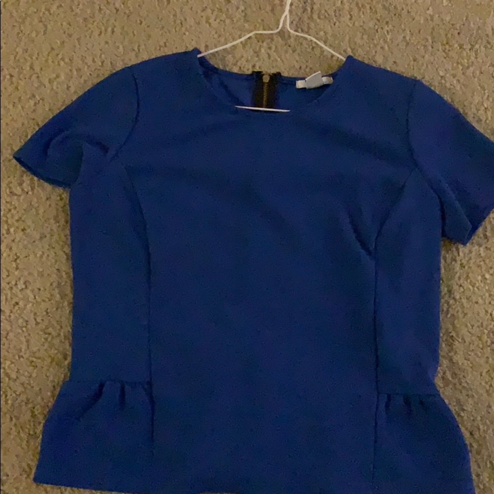 Blue top w ruffles
